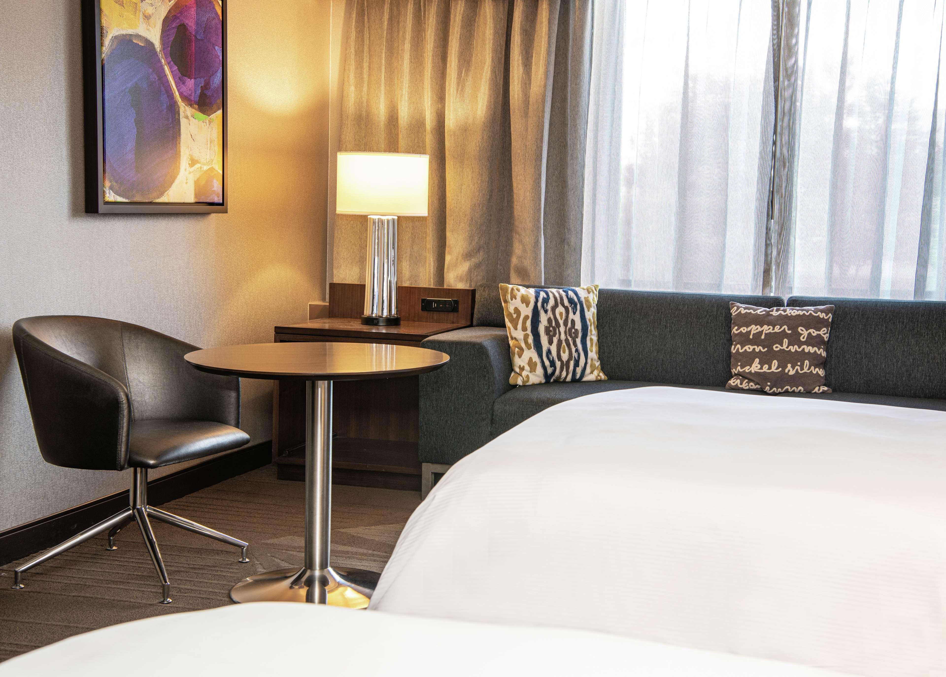 Hilton Parsippany Hotel Екстериор снимка